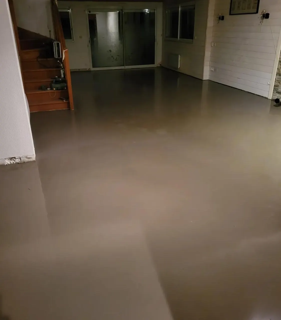 Pièce avant la pose du carrelage